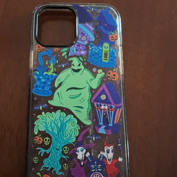 Several iPhone 12 Pro Max cell phone cases - Picture 7 of 14